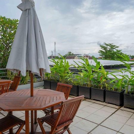 Sans Hotel Absari Yogyakarta Jarakan Extérieur photo